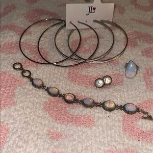 2 sets of Elegant Silver Hoop Earrings with studs, bracelet and ring !